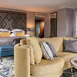 Ξενοδοχείο Limerick Strand Hotel 4*