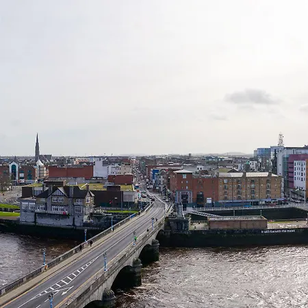 Hotel Limerick Strand Hotel 4*