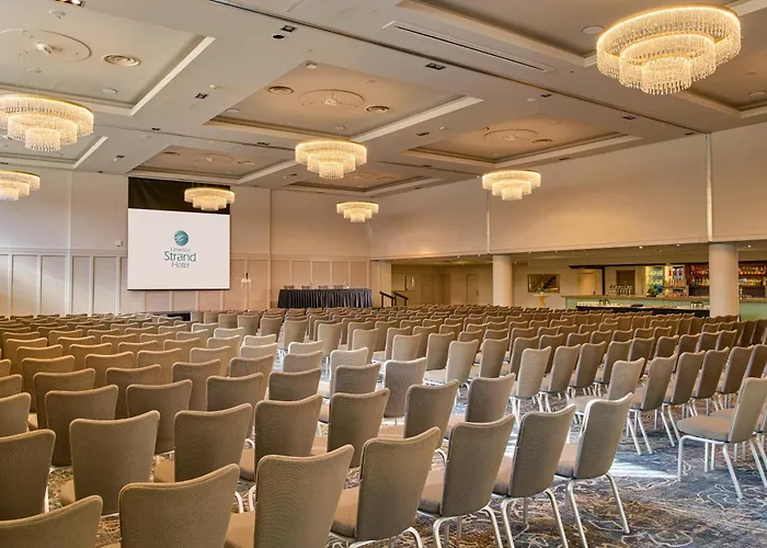 Limerick Strand Hotel Отель 4*