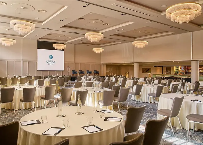 Отель Limerick Strand Hotel