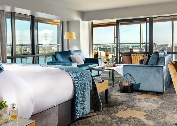 Limerick Strand Hotel Отель 4*