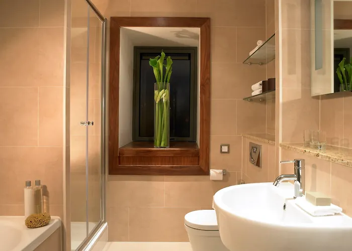 Limerick Strand Hotel Отель 4*