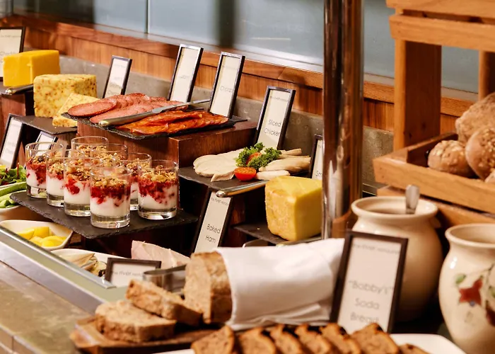 Отель Limerick Strand Hotel Лимерик